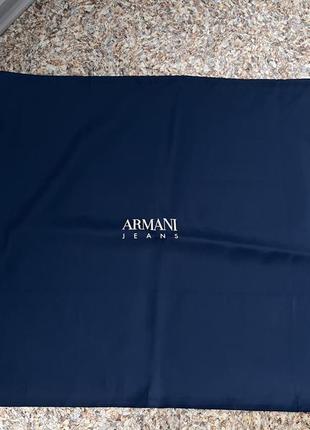 Великий пильник armani jeans 60*70 см