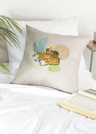 Подушка декоративна tiger з вишивкою тм ideia 50х50 см6 фото