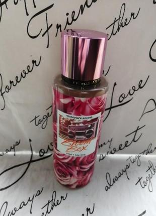 Парфюмированный спрей для тела victoria`s secret bloom box fragrance mist (250 мл)