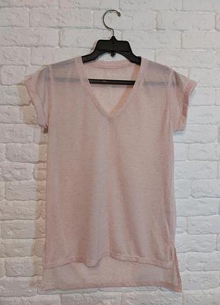 Фирменная футболка