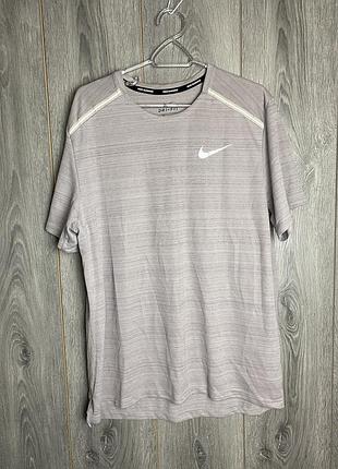 Футболка nike running