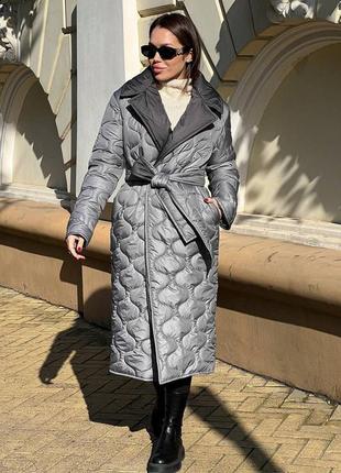 Женское длинное стеганное пальто двустороннее на запах с поясом