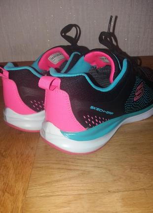 Кроссовки skechers 38-39р. оригинал.5 фото