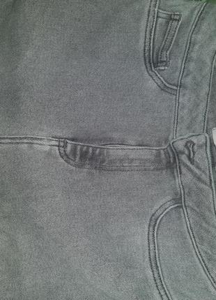 Модные серые джинсы2 фото