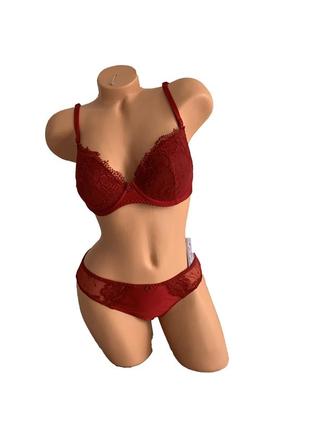 Комплект   "мерло"  marta 37455 красный