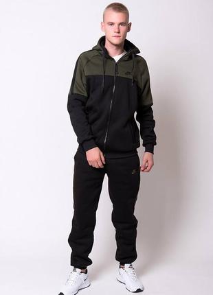 Спортивный костюм на флисе