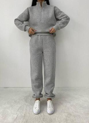 Костюм спортивний