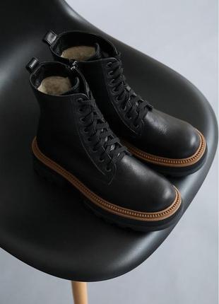 Теплые кожаные зимние ботинки черного цвета2 фото