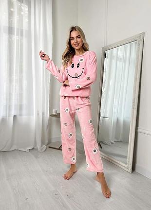 Домашня одяг