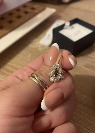 Серёжки золотые