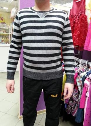 Светр від alex stevens 2