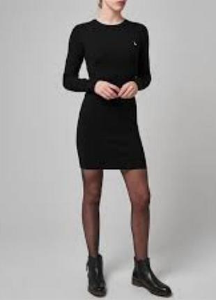 Красиве плаття шикарнрї якості