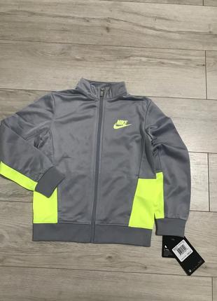 Кофта спортивна