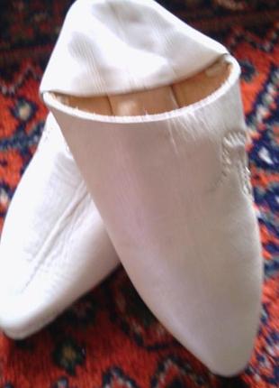 Новые тапочки полностью из натуральной кожи разм 29-30