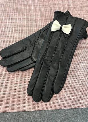 Жіночі рукавички шкіряні
