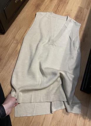 Продам безрукавку 4