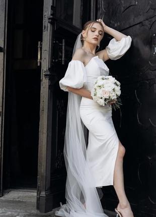 Біла сукня весільна на розпис вінчання, біла сукня міді корсетна атласна, вечірня біла сукня, нарядне біле плаття, біле плаття з розрізом5 фото