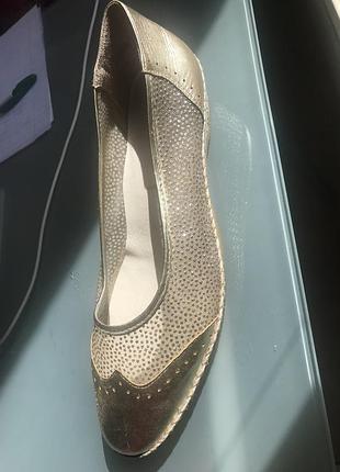 Туфлі 42 розмір іспанія натур