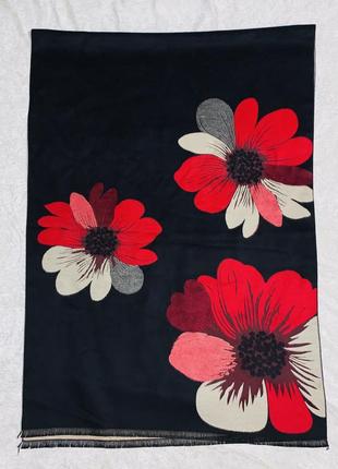 Прекрасний теплий шарф / палантин з квітами2 фото