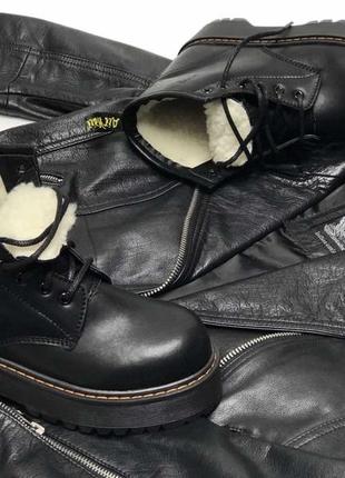 Зимние ботинки dr martens jadon black с мехом4 фото