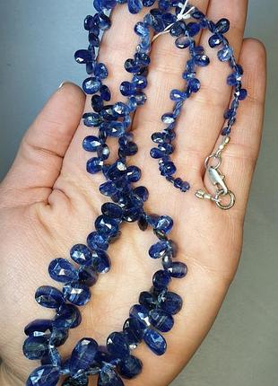 Бусы с кианитом 39,6 г