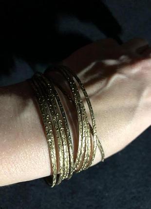 Браслеты узкие 13 штук