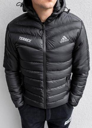 Зимова чоловіча куртка adidas