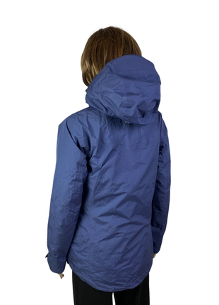 Женская водонепроницаемая куртка с флисовой подстежкой7 фото