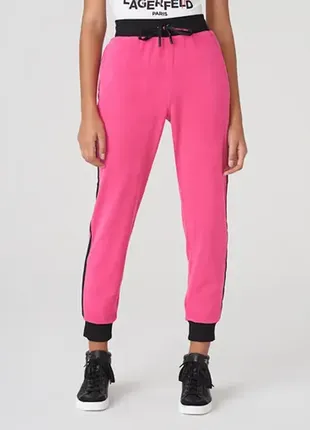 Нові зимові штани утеплені на флісі karl lagerfeld women's fleece joggers in pink