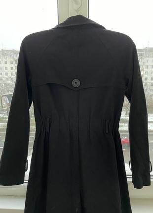 Щільний жіночий плащ h&m 4