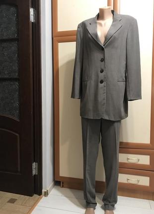 Шикарный винтажный костюм cerruti2 фото