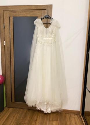 Весільна сукня з крильцями від papilio7 фото