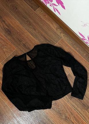 Красивая чёрная блузка tally weijl