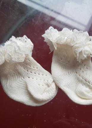 Красивые кремовые носочки новорожденной девочке тонкая ажурная вязка рюши 0-3 м 50-56-62 см