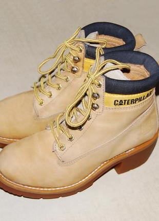 Caterpillar – отличные женские кожаные ботинки, размер 38 (стелька 24,6 см)1 фото