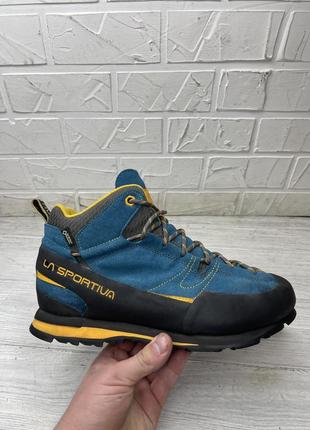 Ботинки gore-tex la sportiva