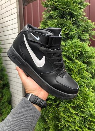 Зимові кросівки nike air force 1 high white black