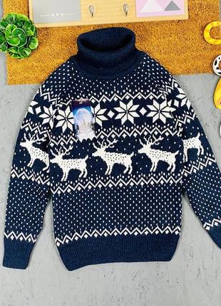 В'язаний дитячий светр із новорічною тематикою - оленями1 фото