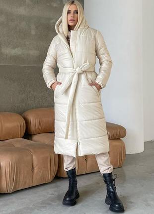 Зимное женское пальто белый (молочный) цвет на плащевке