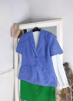 Неймовірний жакет з коротким рукавом