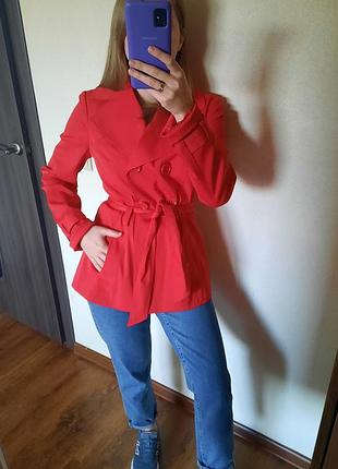 Стильний тренч у червоному кольорі для найяскравіших леді🎁