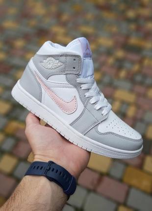 Кроссовки женские nike air jordan белые серые / кросівки жіночі найк аир джордан белые кроссы