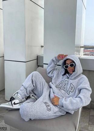 Спортивный костюм на флисе2 фото