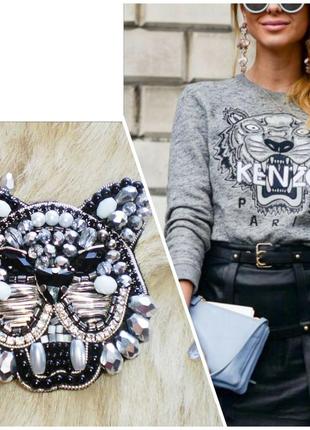 Брошь лейбл тигр из бисера