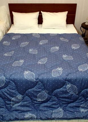 Одеяло конопляное, зимнее, покрытие сатин клубничка1 фото