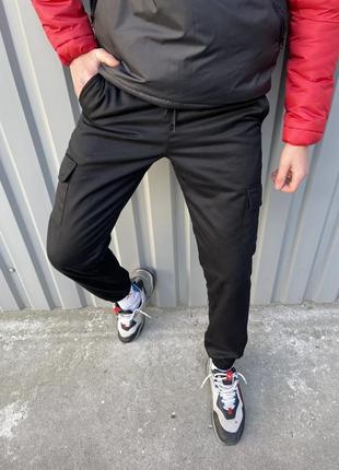 Новинка - штаны мужские карго на флисе с карманами штани чоловічі карго на флісі з кишенями3 фото