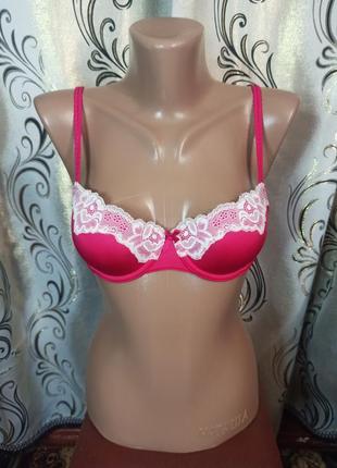 Яскравий бюстгальтер з мереживом 32b 70b hunkemoller