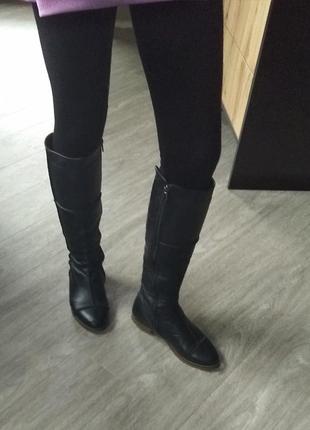 Кожаные высокие сапоги, черные ботфорты1 фото