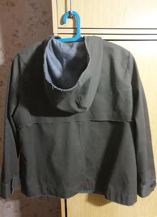 Моднячая куртка zara 2