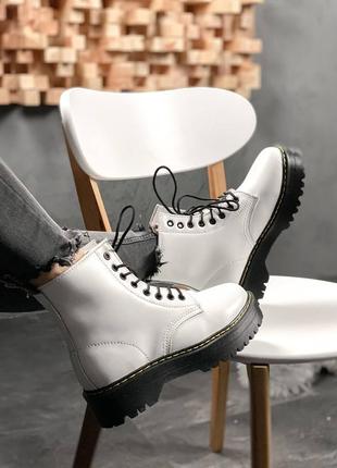 Зимові жіночі черевики dr. martens, женские зимние ботинки доктор мартинс